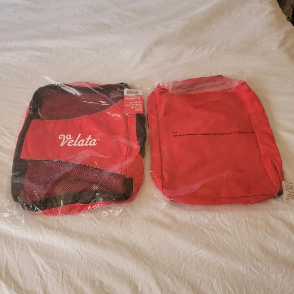 Velata Red and Black Travel Organizers